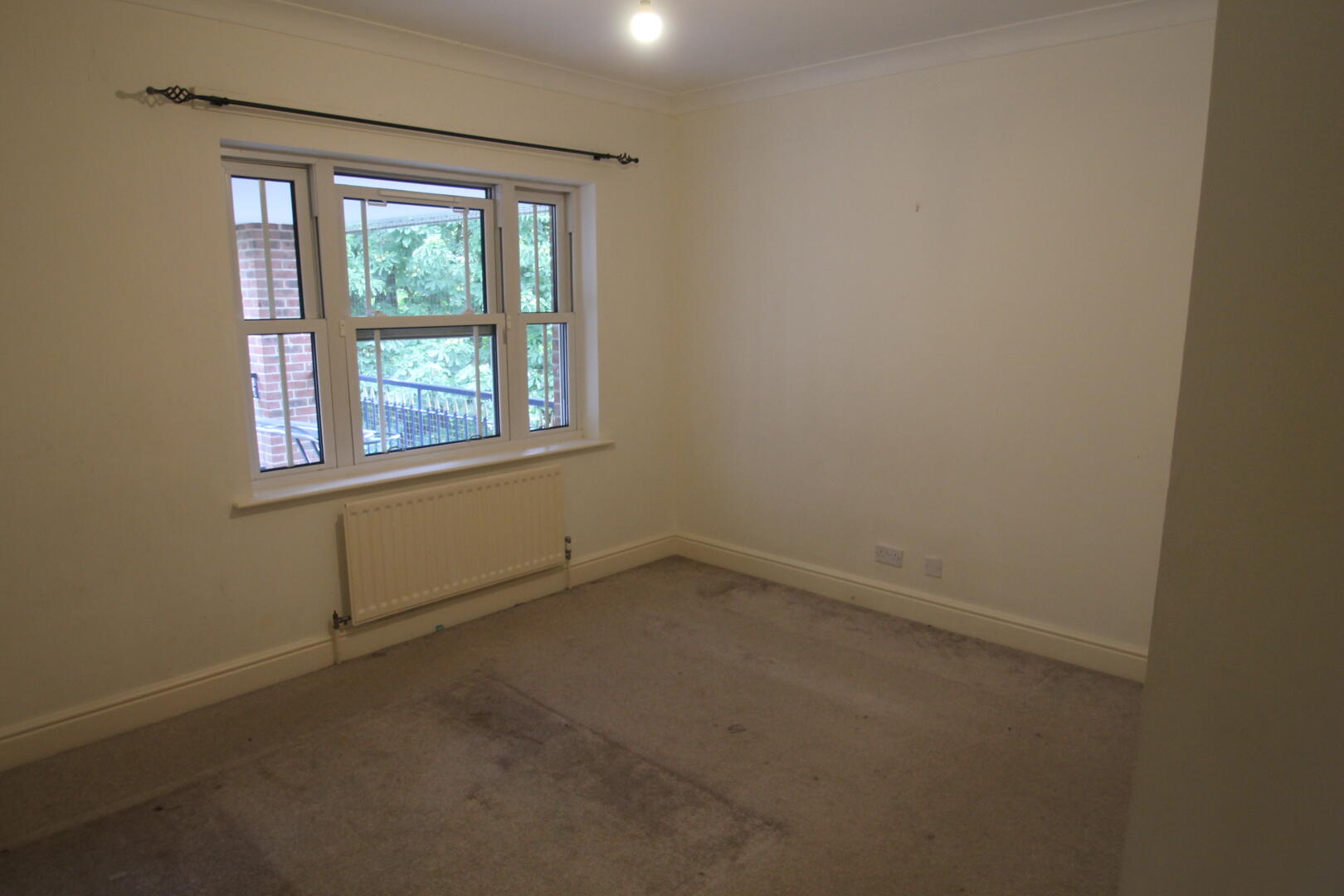 Sunset Avenue, Woodford Green
